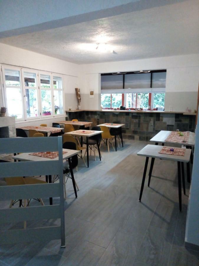 Hotel Neos Matala Buitenkant foto